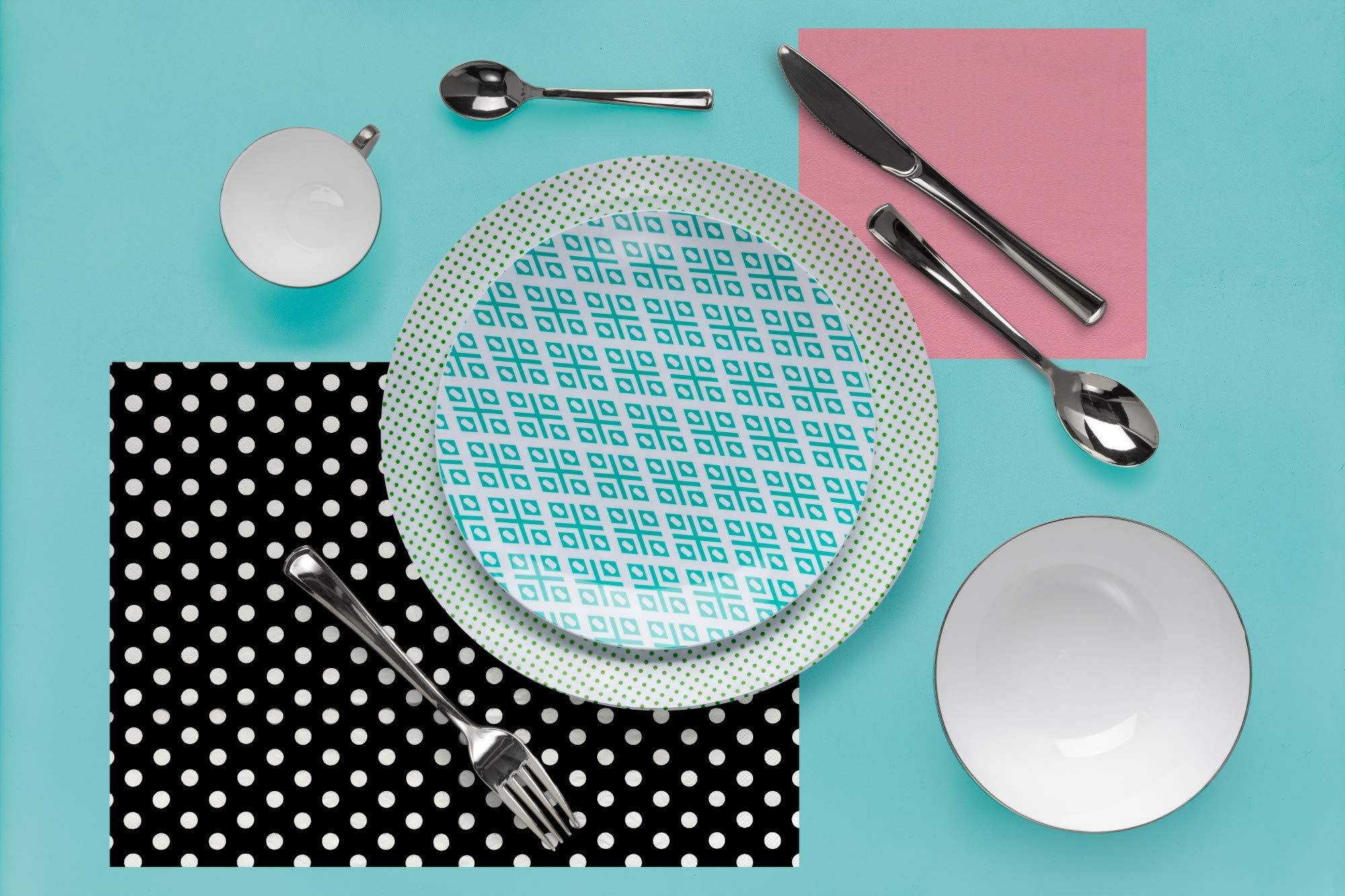 8 In. Aztec Design Plastic Plates | 10 Count