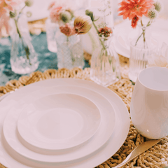 6 In. Trend White Plastic Plates | 10 Count