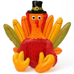Warm, Festive Thanksgiving Balloon Decor