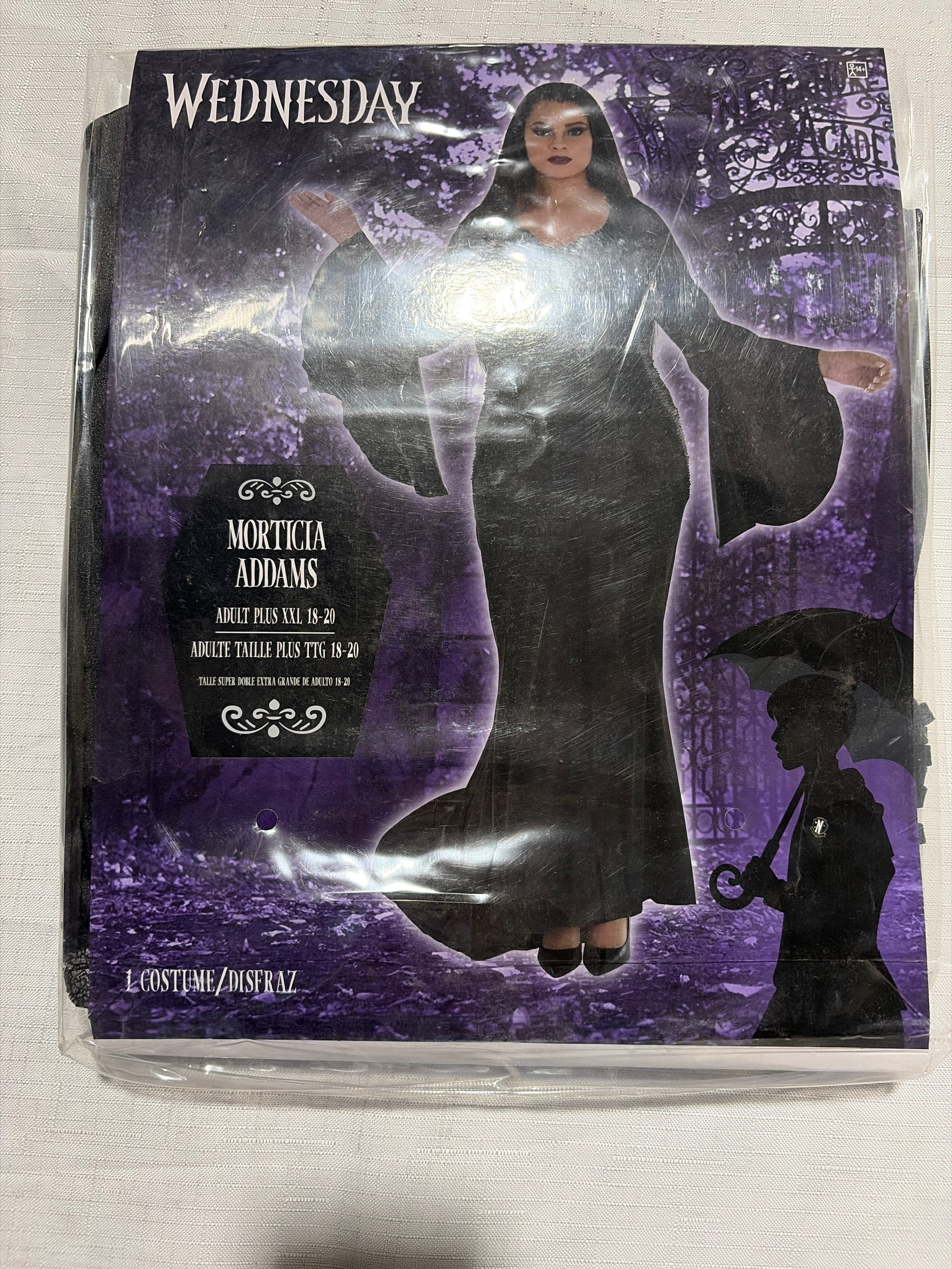 Elegant Morticia-Inspired Costume Dress for Halloween