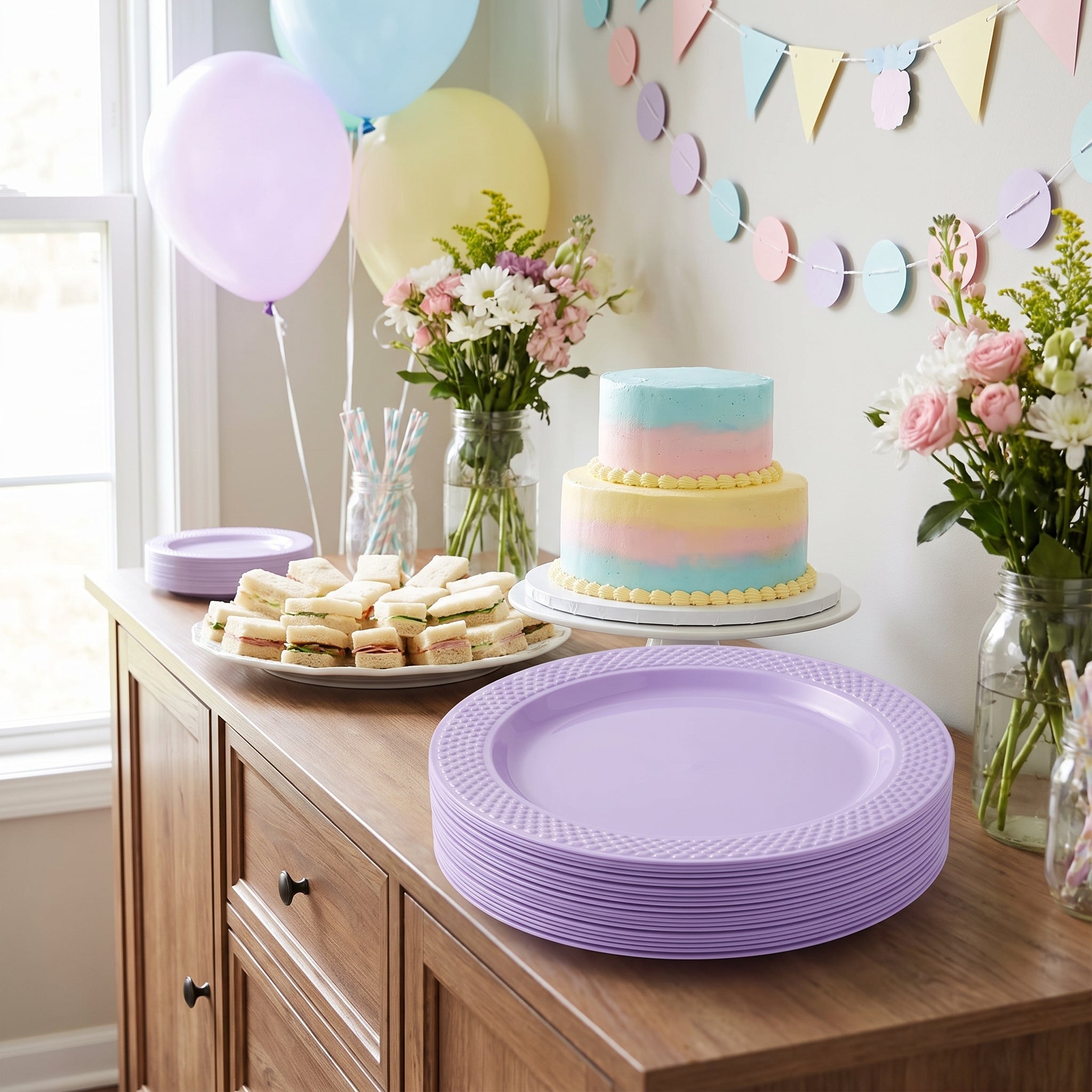 Lavender 9" Round Plastic Plates - 20 Count