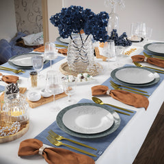 10"" Aleh Design Plastic Plates (10)