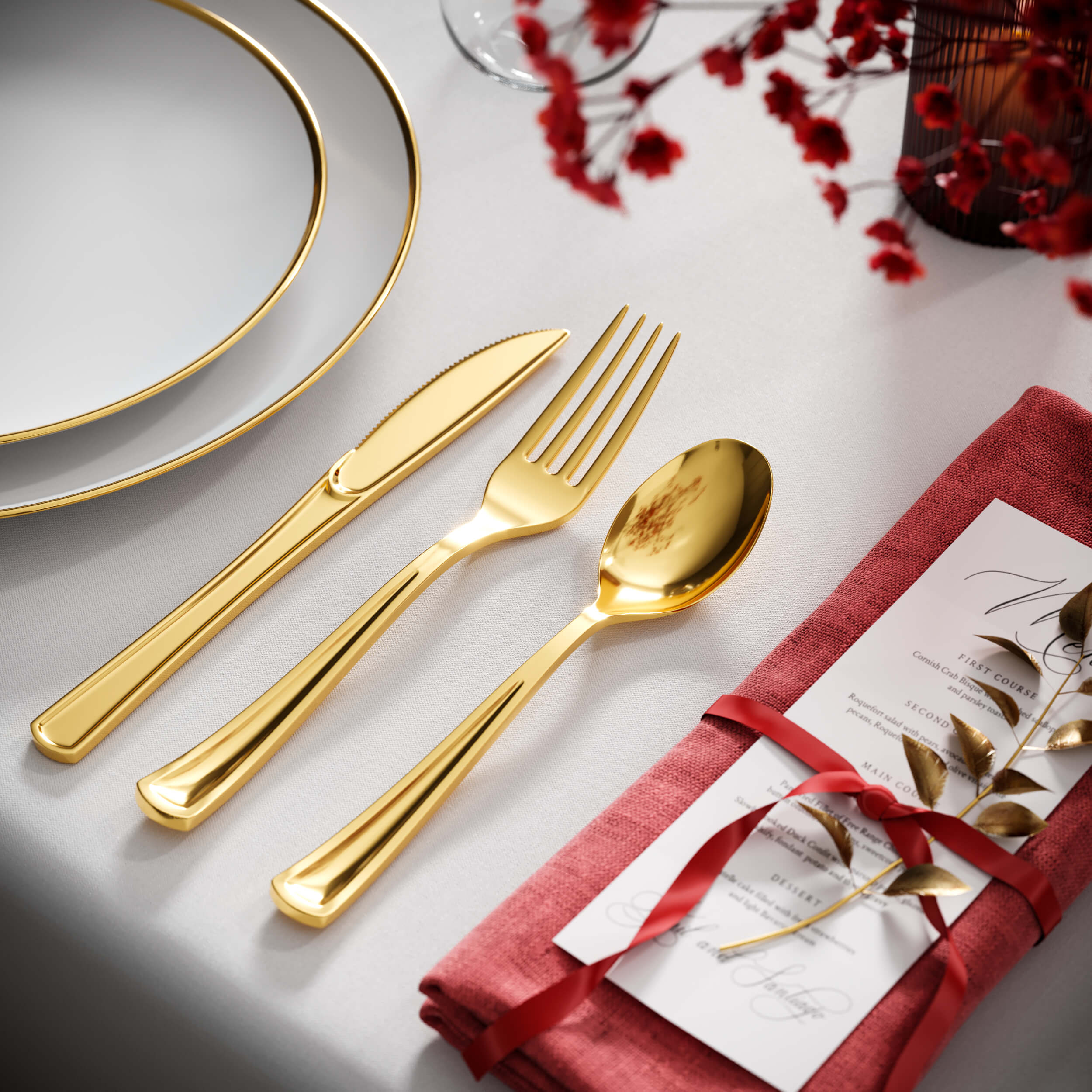 Exquisite Classic Gold Plastic Knives | 120 Count