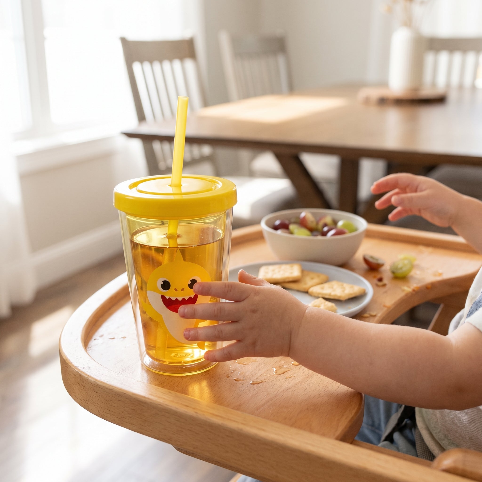 Baby Shark 18oz Reusable Tumbler with Straw