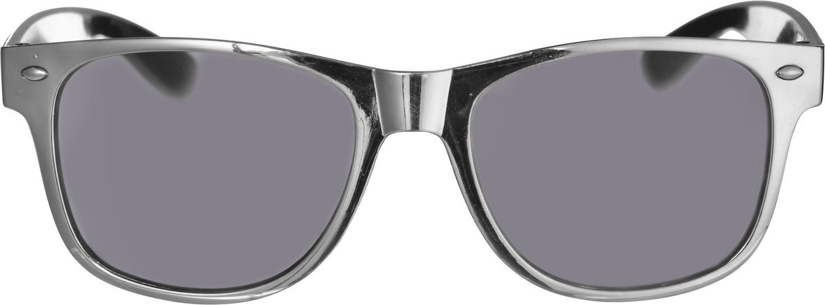 Silver Classic Frame Sunglasses with UV400 Protection
