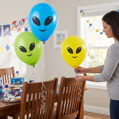 Blast Off Alien Latex Balloons - 12 Inch, 15 Pack
