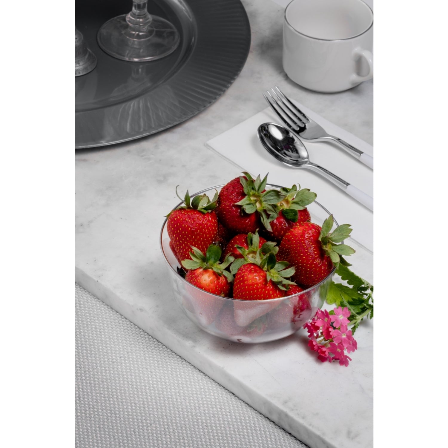 Trend Glass Look Silver Plastic Bowls | 10 Count