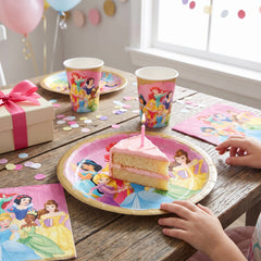 Disney Princess 7" Round Prismatic Party Plates
