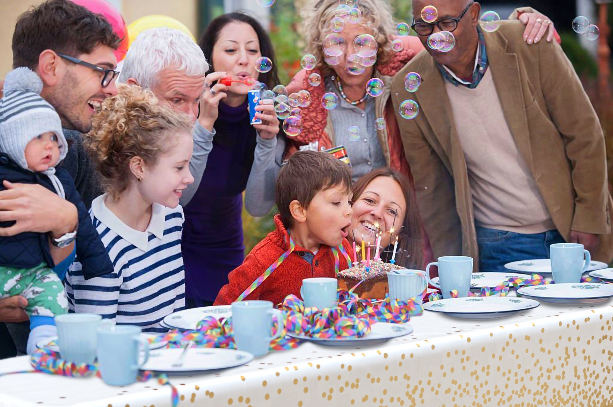 Celebrate Printed Plastic Table Cover White/Gold | Case of 48