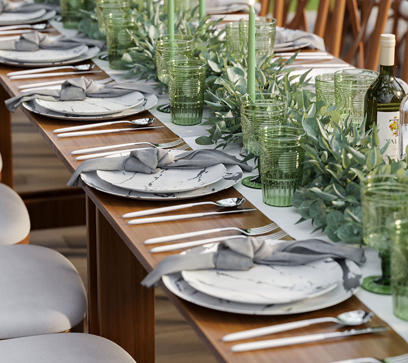 Disposable Plastic Dinnerware Sets for Weddings & Events