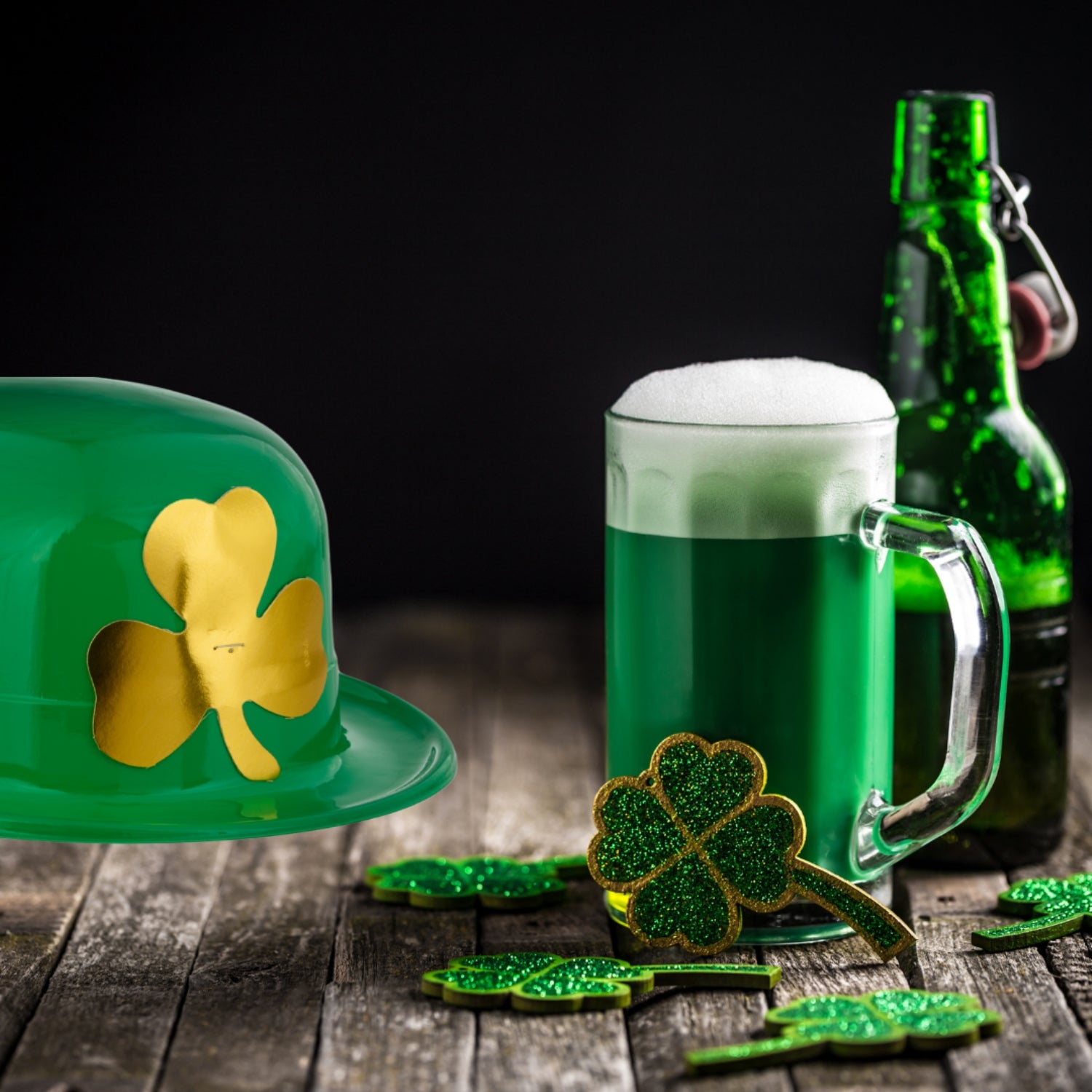 Shamrock Party Kit for 50